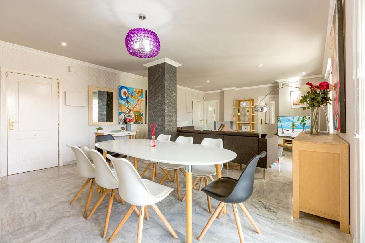 4 Bedroom Apartment In Puerto Banus 150 Meters From The Beach マルベーリャ エクステリア 写真